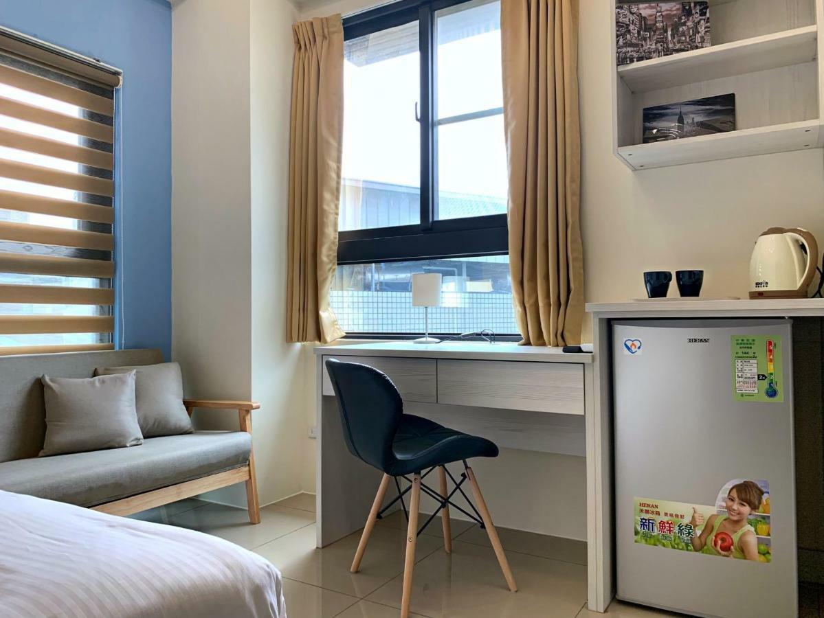 Adagio Hostel Đài Trung Ngoại thất bức ảnh