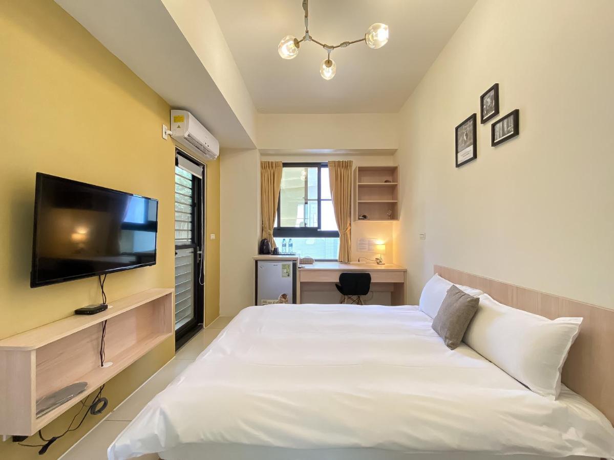 Adagio Hostel Đài Trung Ngoại thất bức ảnh