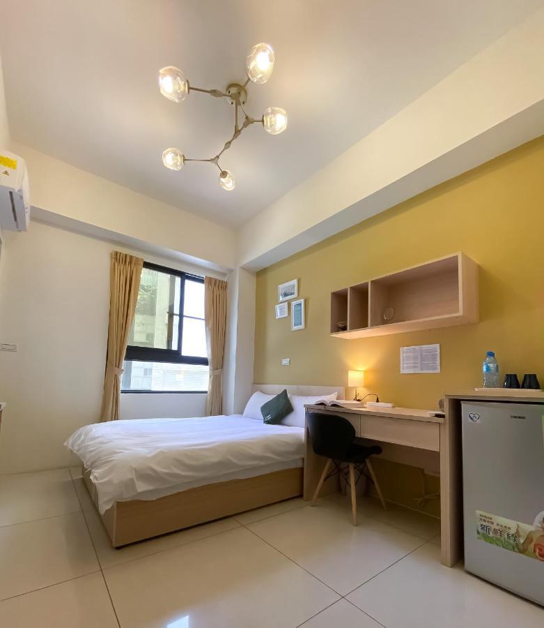 Adagio Hostel Đài Trung Ngoại thất bức ảnh