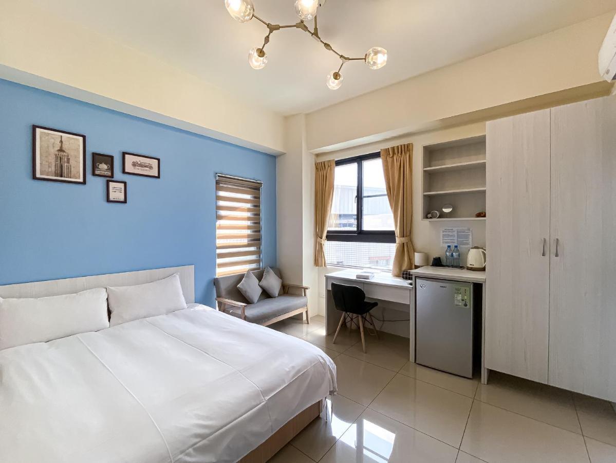 Adagio Hostel Đài Trung Ngoại thất bức ảnh