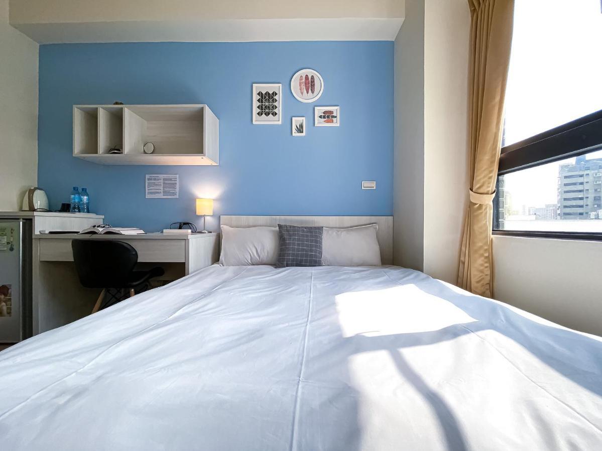 Adagio Hostel Đài Trung Ngoại thất bức ảnh
