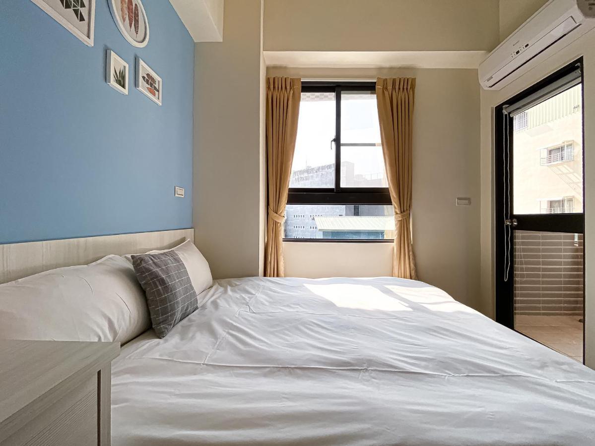 Adagio Hostel Đài Trung Ngoại thất bức ảnh
