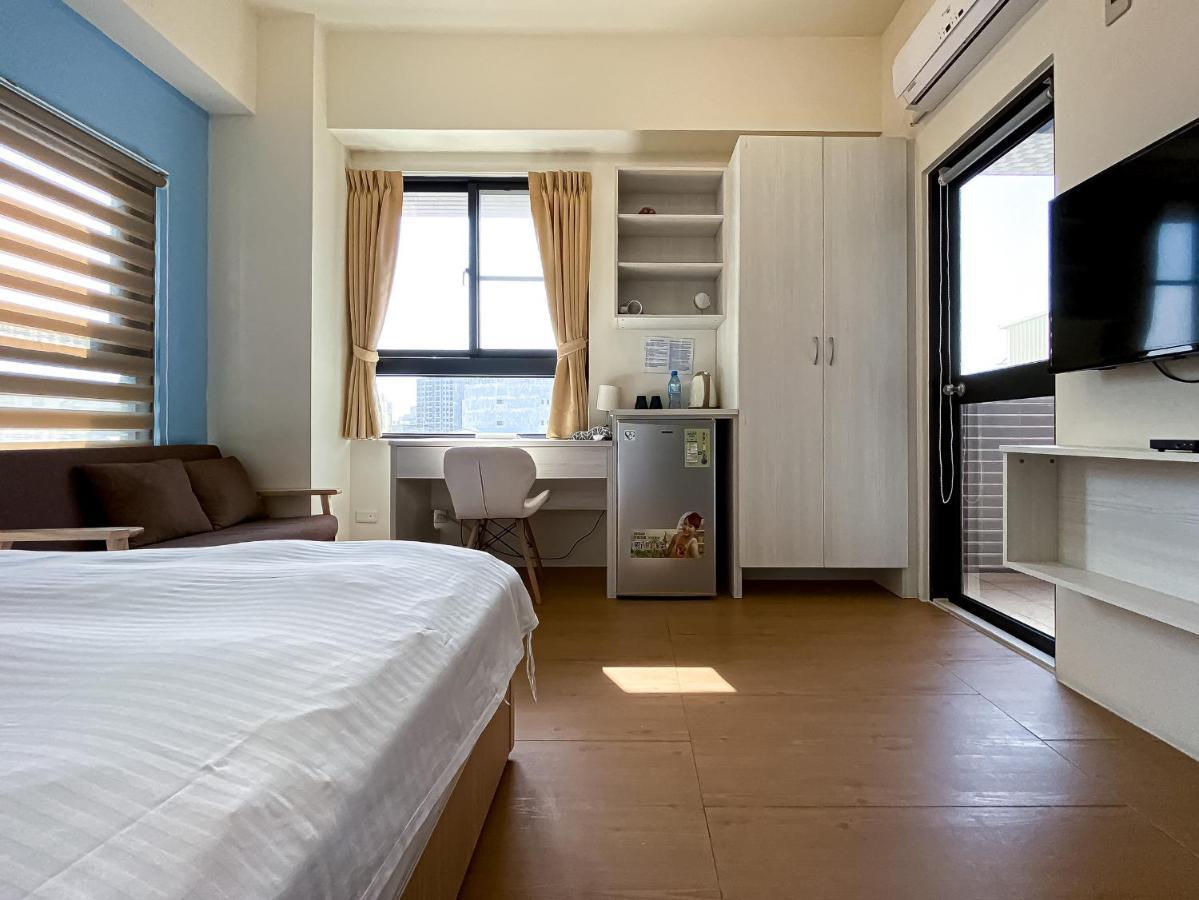 Adagio Hostel Đài Trung Ngoại thất bức ảnh