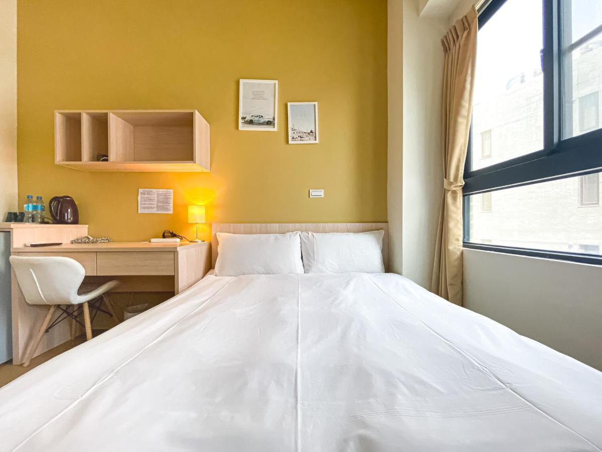 Adagio Hostel Đài Trung Ngoại thất bức ảnh