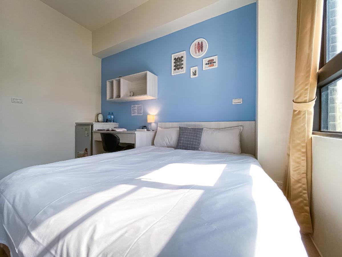 Adagio Hostel Đài Trung Ngoại thất bức ảnh