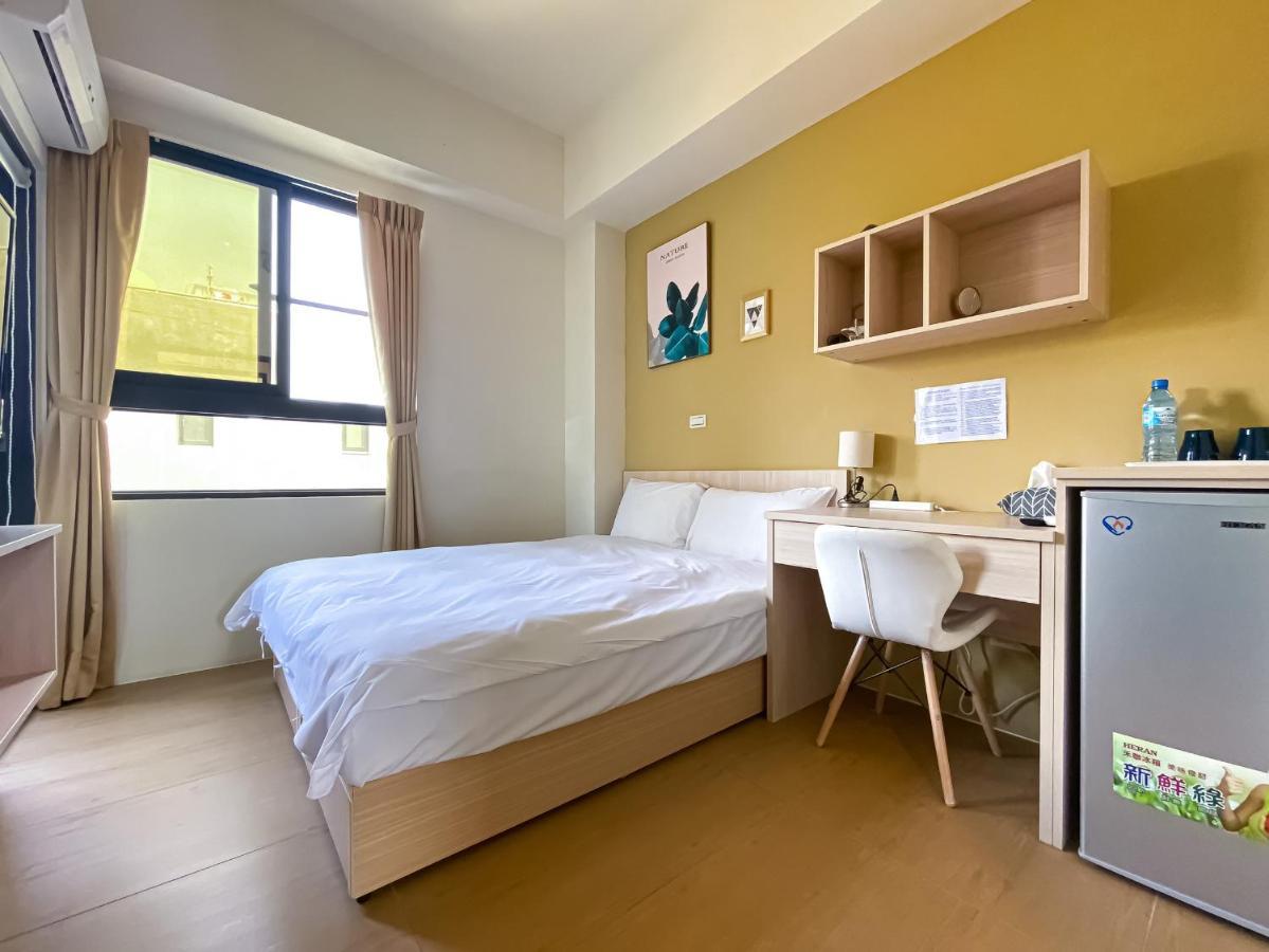 Adagio Hostel Đài Trung Ngoại thất bức ảnh