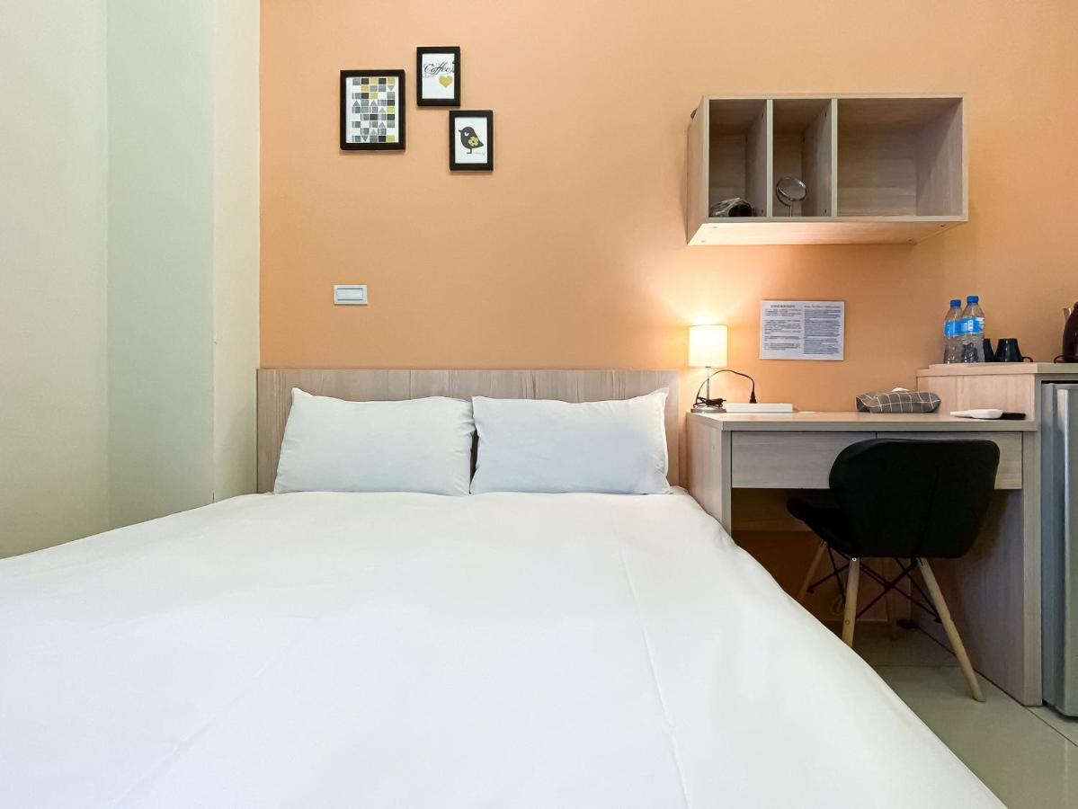 Adagio Hostel Đài Trung Ngoại thất bức ảnh