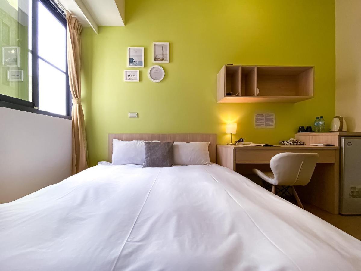 Adagio Hostel Đài Trung Ngoại thất bức ảnh