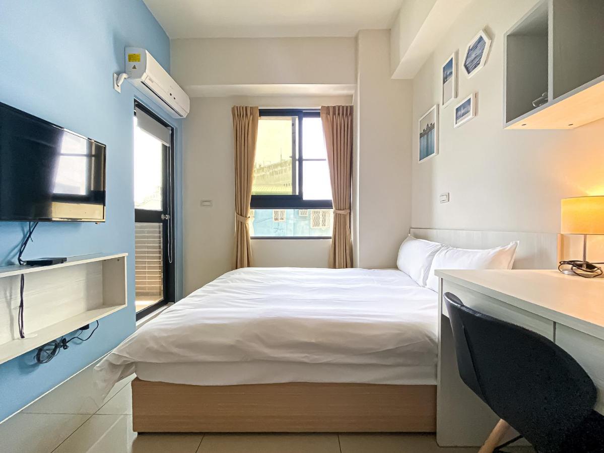 Adagio Hostel Đài Trung Ngoại thất bức ảnh