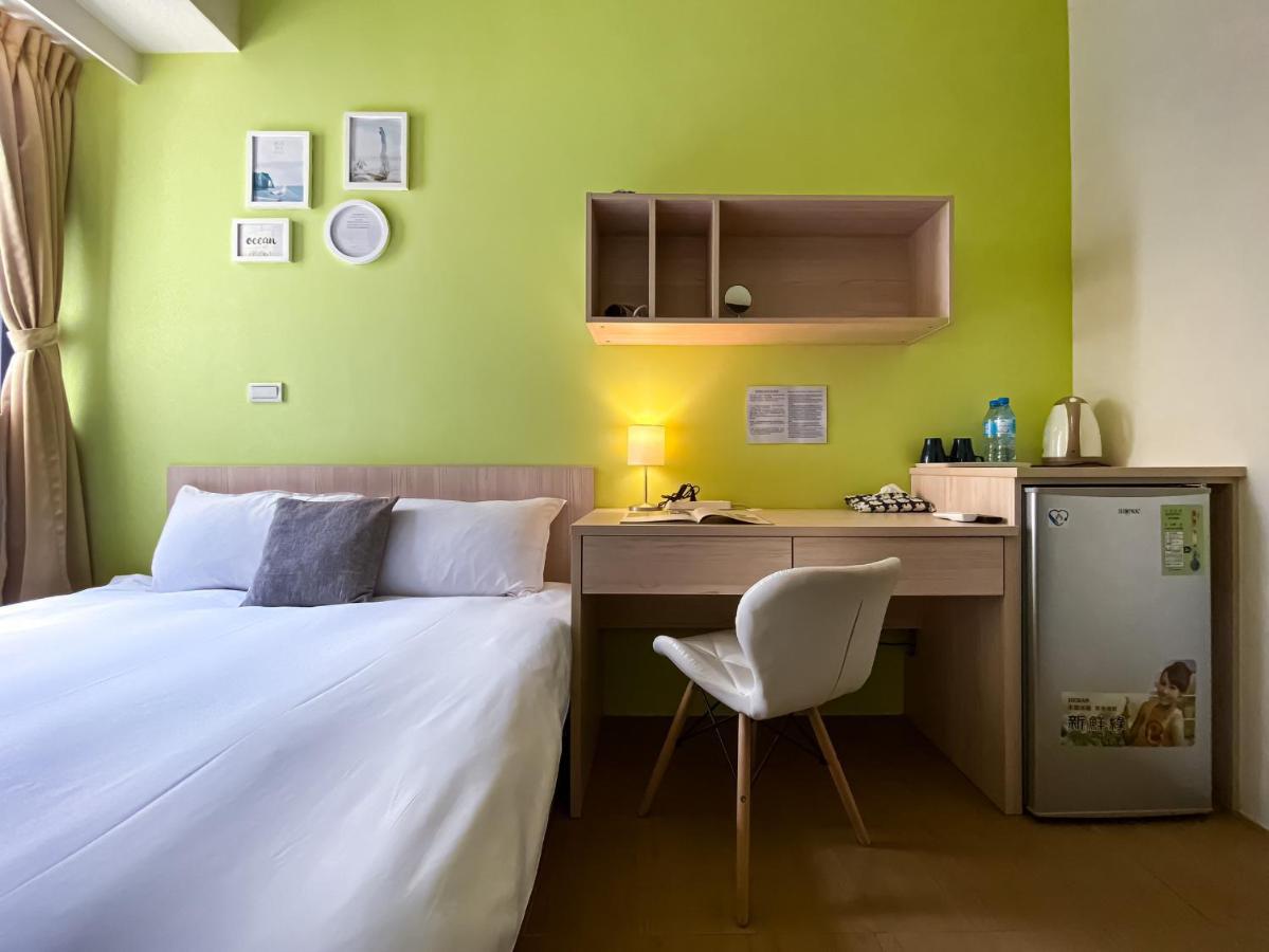 Adagio Hostel Đài Trung Ngoại thất bức ảnh