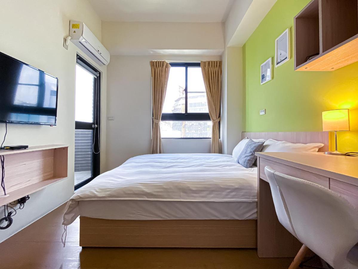 Adagio Hostel Đài Trung Ngoại thất bức ảnh