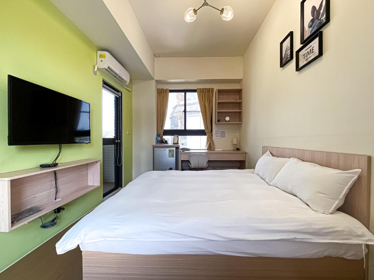 Adagio Hostel Đài Trung Ngoại thất bức ảnh